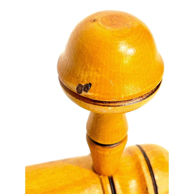 Antique French Provincial Faux Bamboo Wall Rack – 5 Peg Wooden Coat & Hat Hook For Sale - Image 11 of 14