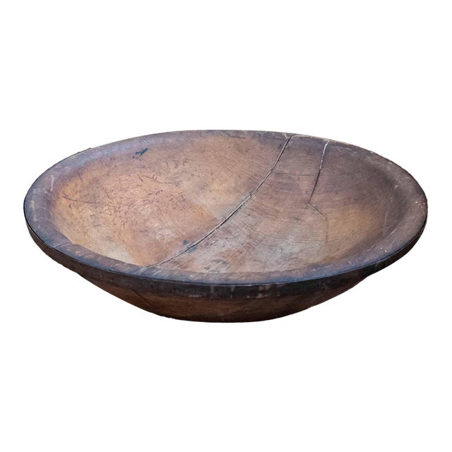 19th or 20th Century Large 30" Primitive Elm Carved Dough Bowl For Sale