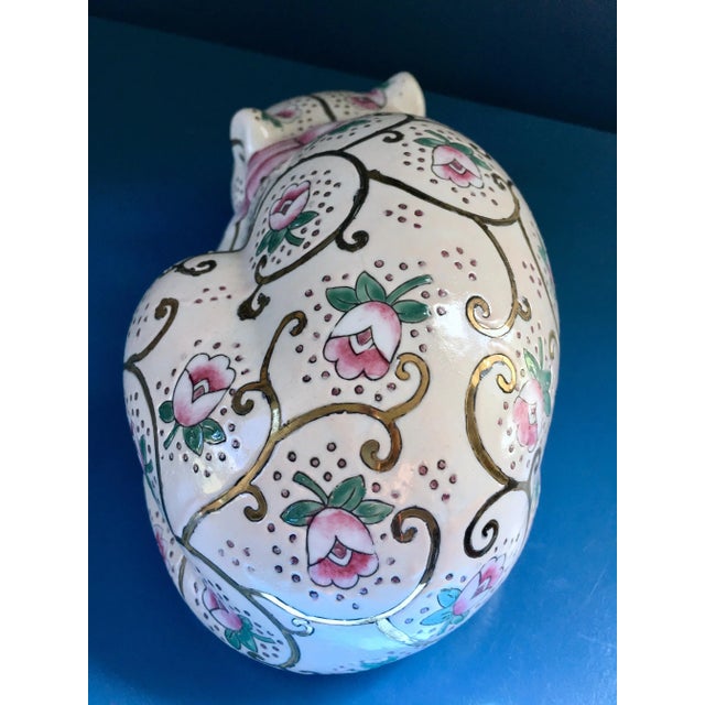 Late 20th Century Vintage Chinoiserie Ceramic Cat For Sale - Image 5 of 9