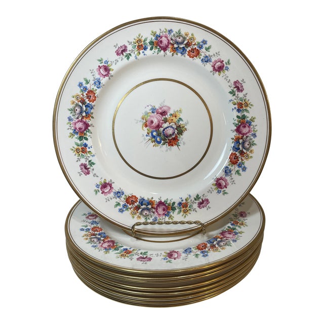Vintage English Dinner Plates - Floral Porcelain - Johnson Brothers - Set of 9 For Sale