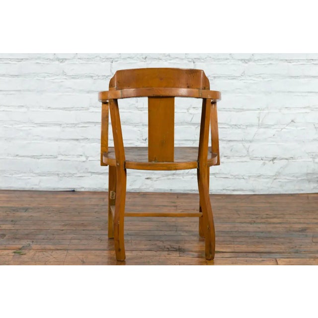 Chinese Early 20th Century Horseshoe Back Armchair with Carved Reeded Splat For Sale - Image 9 of 13