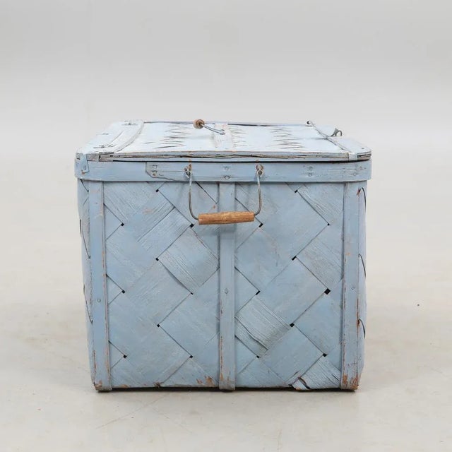 Late 19th Century Antique Basket, 1880 For Sale - Image 5 of 9