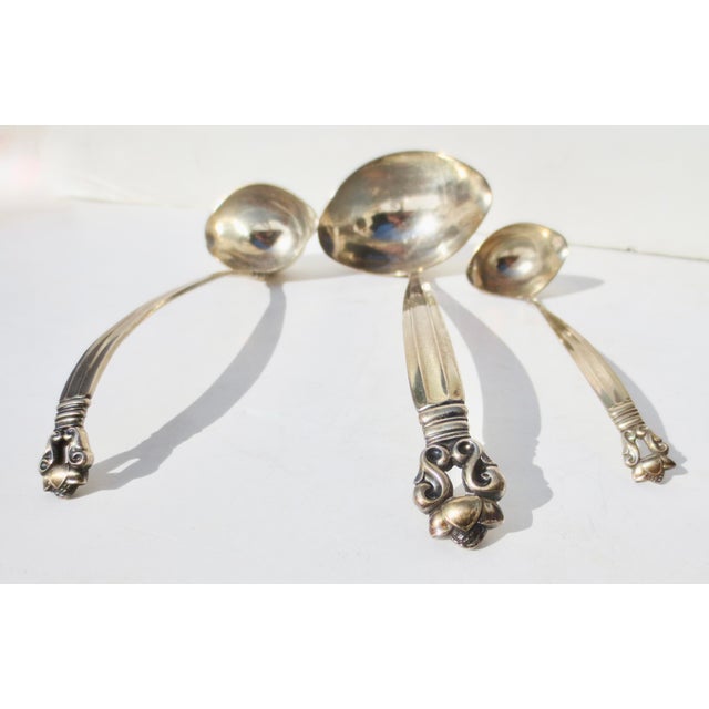 Mid-Century Modern 1950s Georg Jensen Acorn Pattern Laddles 5.5 Ounces - Set of 3 For Sale - Image 3 of 7