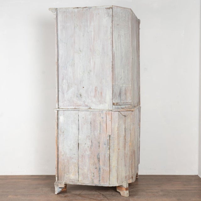 Large 19th Century Swedish Gray Gustavian Pine Corner Cabinet For Sale - Image 14 of 14