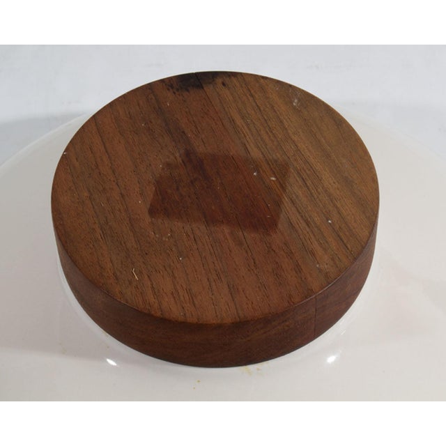 Mid 20th Century Michael Lax Hyalyn “Capri” for Raymor Salad Bowl and Salad Serving Pieces For Sale - Image 5 of 7