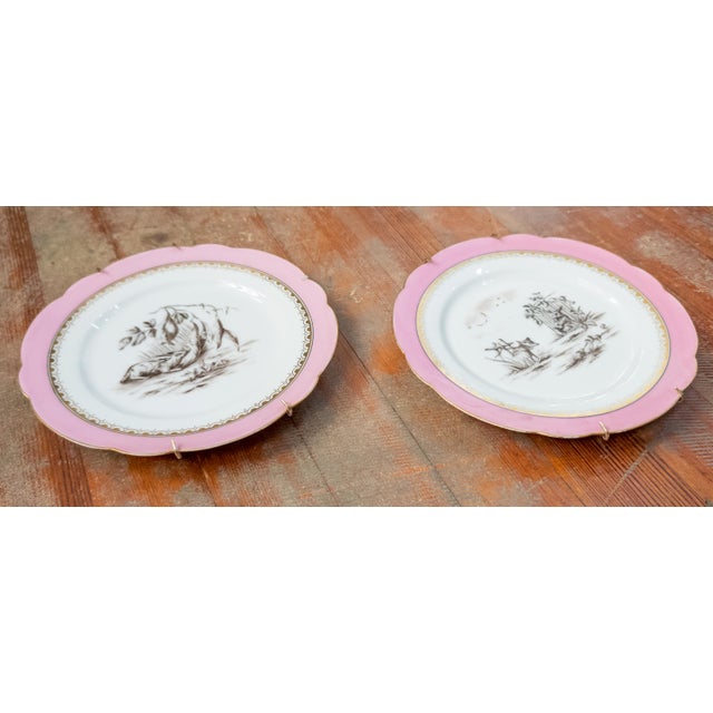 Pink 19th Century Pair of Pink and Gold Decorative Wall Plates With Grisaille Scenes For Sale - Image 8 of 12