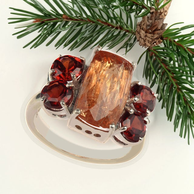 2020s Bold Dinner Ring of Imperial Topaz and Red Garnets Sterling Silver For Sale - Image 5 of 6