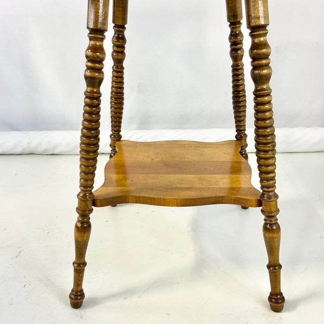 1920s Antique Americana Boho Chic Bobbin Leg Maple Center Table. For Sale - Image 12 of 15