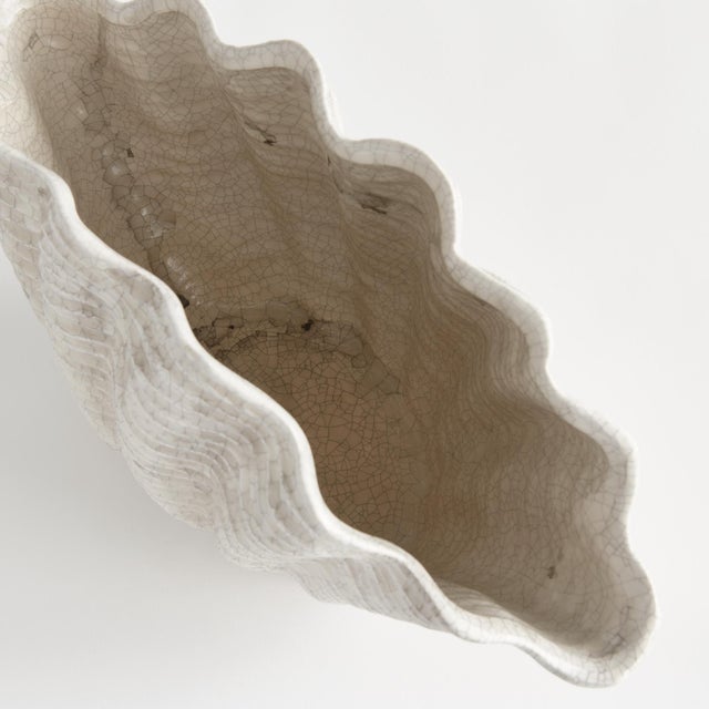 Kenneth Ludwig Chicago Seashore Vase Large For Sale - Image 4 of 6