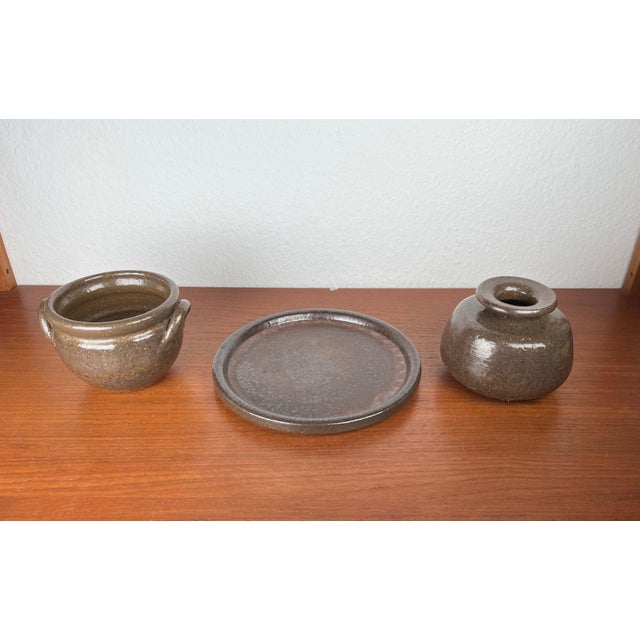 Mid-Century Modern German Studio Pottery Vessels, Plate, Vase, Bowl from Rudi Stahl, 1960s, Set of 3 For Sale - Image 14 of 18