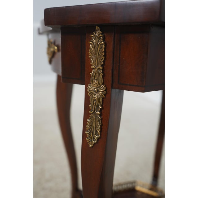 Maitland Smith French Louis XV Mahogany Lamp Table W. Brass Ormolu For Sale In Philadelphia - Image 6 of 13