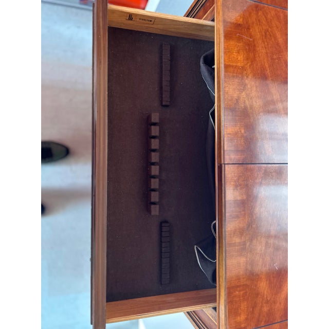Bernhardt 1970s Vintage Bernhardt Hibriten Expandable Pecan & Oak Flip-Top Server For Sale - Image 4 of 9