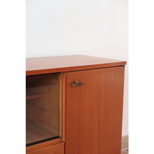 Metal Teak Sideboard with Glazed Centre by Marcel Gascoin for Alveole, France, 1960s For Sale - Image 7 of 18