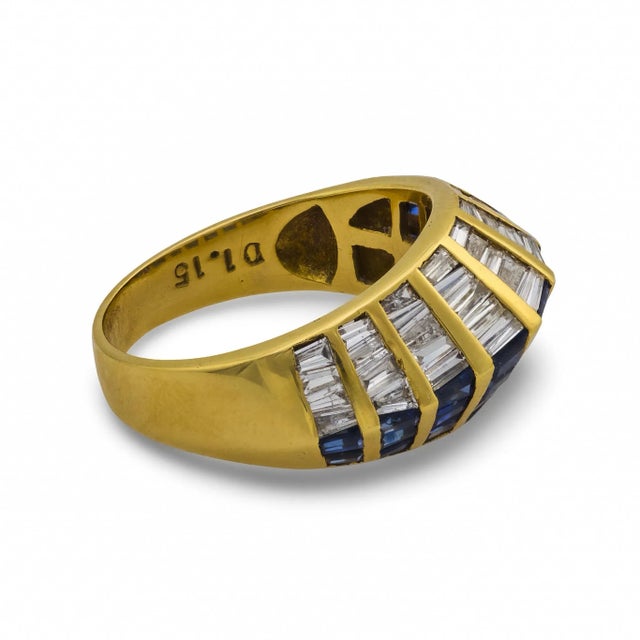 Mid 20th Century Vintage 3.27 Carat Sapphire Diamond 18k Yellow Gold Ring, Size 7.5 For Sale - Image 5 of 7