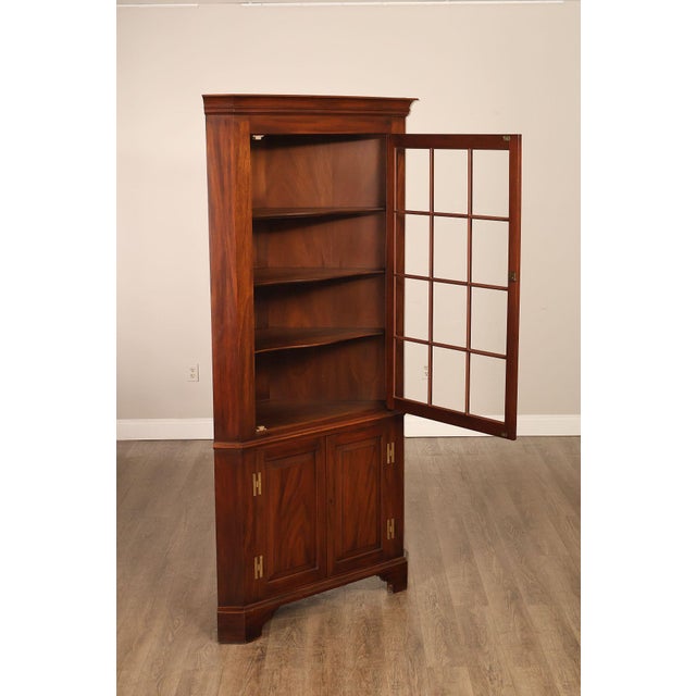 Traditional Henkel Harris Solid Mahogany Federal Style Corner Cabinet For Sale - Image 3 of 18