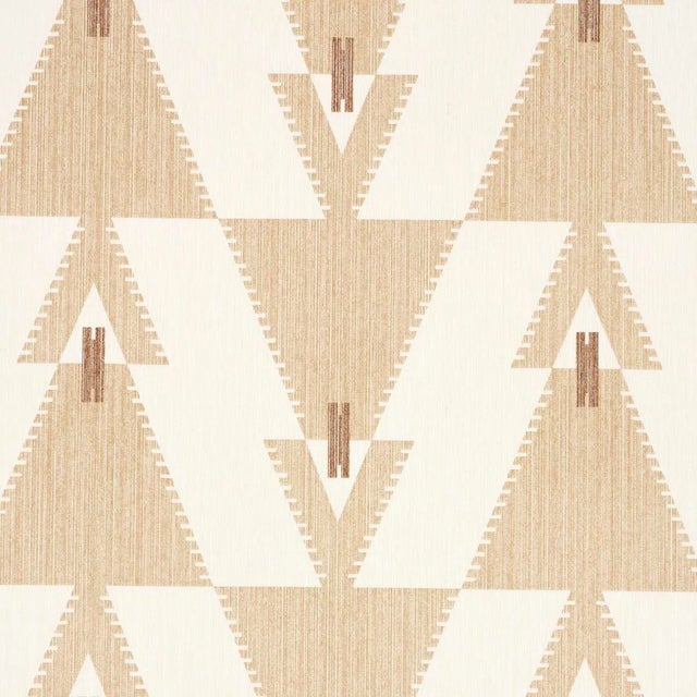 Contemporary Schumacher X A Rum Fellow Kalido Wallpaper In Oat For Sale - Image 3 of 4
