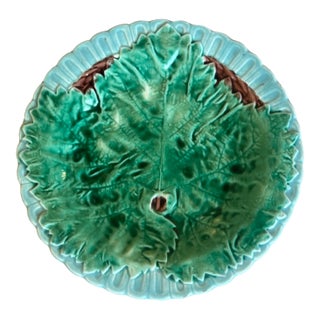 19th Century English Majolica Wall Plate For Sale
