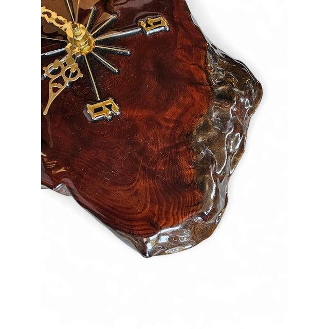 Metal Dark Stained Resin-Coated Wood Tree Slab Clock from Macy's, 1980s For Sale - Image 7 of 15