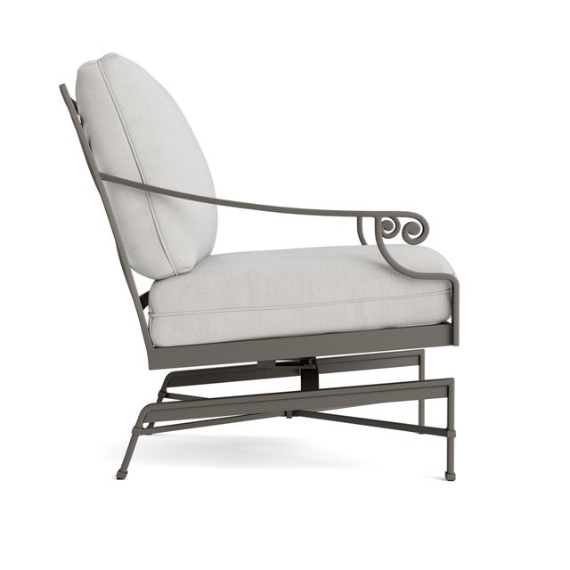 Contemporary Brown Jordan Venetian Motion Lounge Chair, Mica frame with Fusion Dove fabric For Sale - Image 3 of 11