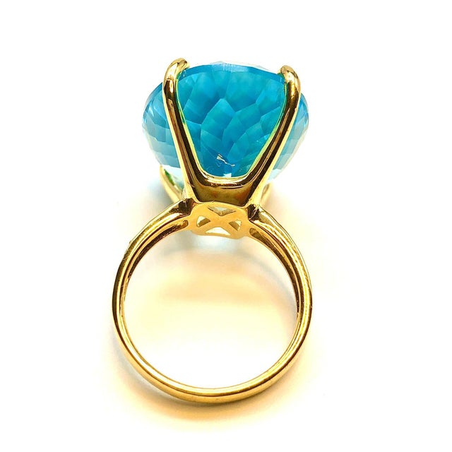 Bochic "Capri" Vintage Oval Shape Blue Topaz Diamond Set In 18K Gold & Silver For Sale - Image 4 of 18
