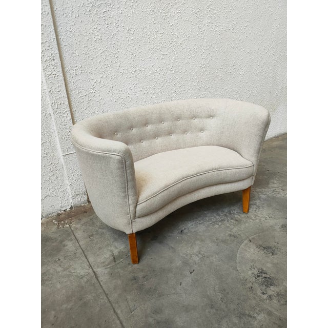 Small Mid-Century Banana Sofa, Denmark, 1970s For Sale - Image 4 of 5