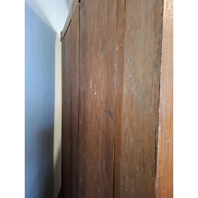 Wood 19th Century Folk Art Hand-Painted Cabinet with Floral Decoration For Sale - Image 7 of 10