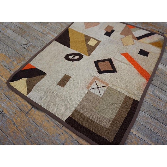 Cute Beige Background Color With Tiny Details Geometric Design Antique American Hooked Rug For Sale In New York - Image 6 of 12