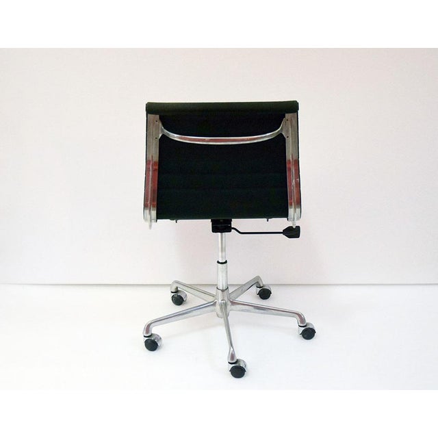Office Chair by Charles and Ray Eames for ICF De Padova, 1970s For Sale - Image 6 of 10