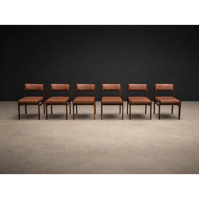 Wood Set of Six “Tião” Dining Chairs in Rosewood by Sergio Rodrigues, Brazil, 1959 - Lot 821A For Sale - Image 7 of 14