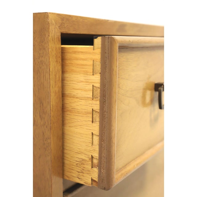 AMERICAN OF MARTINSVILLE　チェスト　ナイトスタンド American of Martinsville Mid Century Walnut Nightstand | Mid
