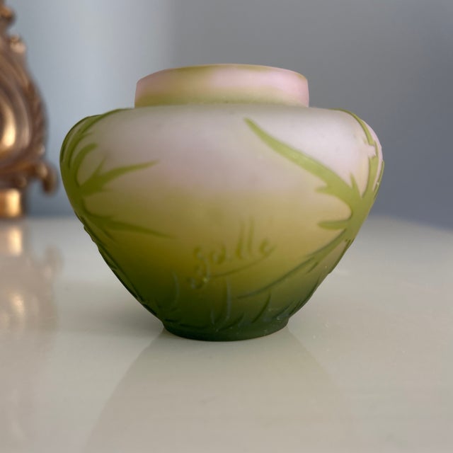 Art Nouveau Petite Emile Galle Cameo Vase For Sale - Image 3 of 8