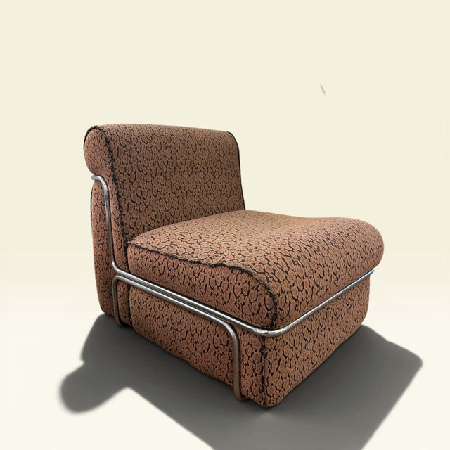 Vintage lounge chair designed by Mario Sabot, 1980s Italy. Chrome-plated tubular steel frame in perfect condition....