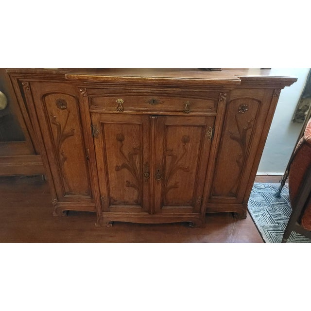Chestnut 1890s Rare Art Nouveau Eugene Gaillard Maison Bing Oak Hutch Sideboard Signed For Sale - Image 8 of 18
