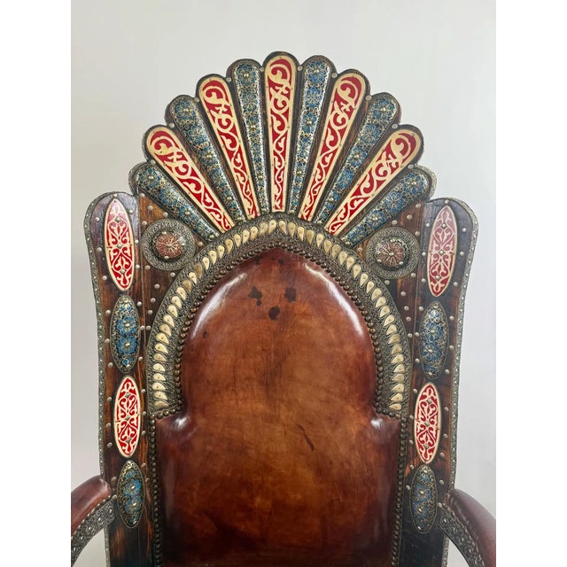 Portuguese Colonial Style Leather & Filigree Design Throne Chair For Sale In New York - Image 6 of 12