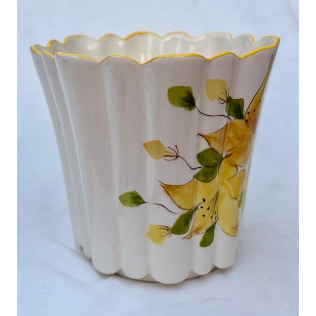 Mid-Century Modern Vee Jackson Yellow Floral Ceramic Cachepot Planter, Signed by Artist For Sale - Image 4 of 9