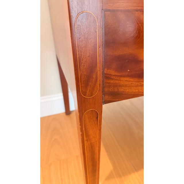 Early 20th Century Federal Revival Flame Mahogany Sideboard With Inlay For Sale - Image 12 of 18