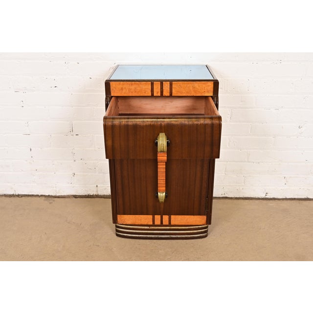 Leo Jiranek for Grand Rapids Furniture Art Deco Walnut and Burl Wood Nightstand, 1930s For Sale - Image 9 of 14