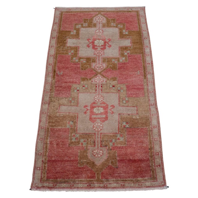 1960s 1970s Vintage Hand Knotted Small Rug For Sale - Image 5 of 15