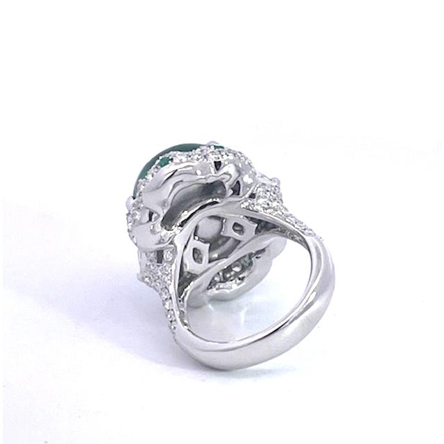 21.10 Carats Emerald Cabochon Ring 18k, Size 7 For Sale - Image 4 of 12
