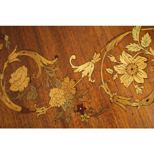 Wood Hepplewhite Inlaid Side End Center Table With Bottom Shelf, C.1920's For Sale - Image 7 of 10