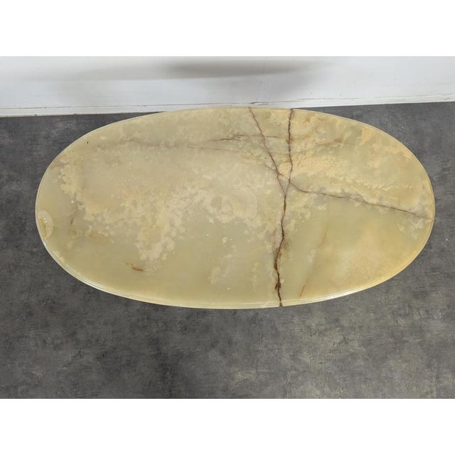 Hollywood Regency Neoclassical Coffee Table in Onyx For Sale - Image 3 of 7
