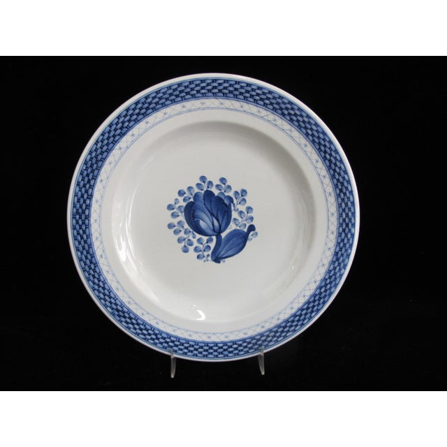Royal Copenhagen 948 Aluminia Faience Tranquebar Blue 10" Dinner Plate Set For Sale In Portland, OR - Image 6 of 8