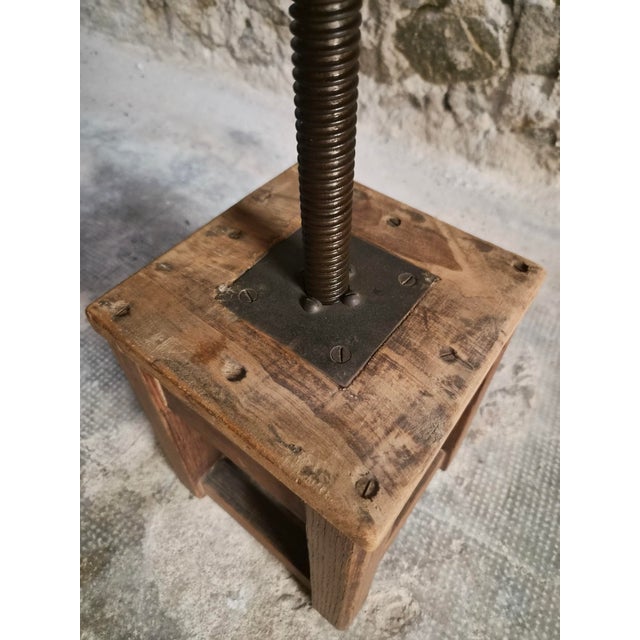 Antique Industrial French Adjustable Oak Workshop Stool, 1930s For Sale - Image 11 of 18