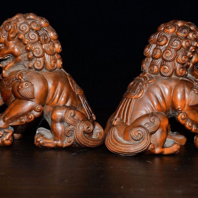 Pair of Vintage Chinese Boxwood Carved Foo Dogs / Guardian Lions For Sale - Image 9 of 9
