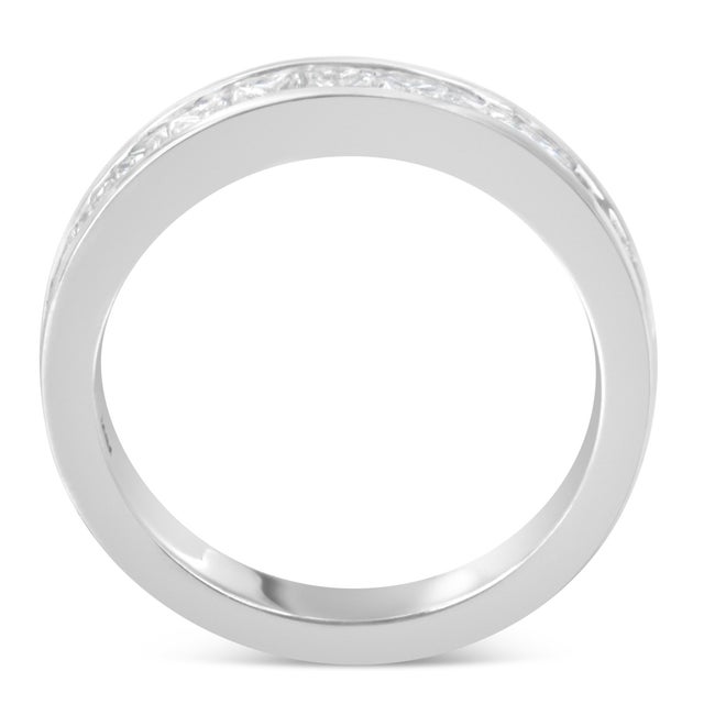 A symbol of forever! Present this chic 18 karats white gold ring to her. Sleek yet sophisticated, the ring features an...
