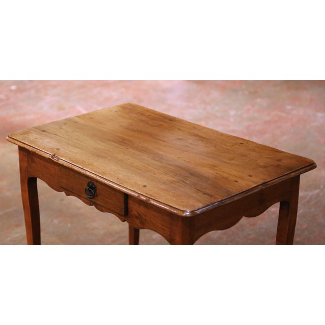 French 18th Century French Louis XV Walnut Side Table With Drawer For Sale - Image 3 of 14