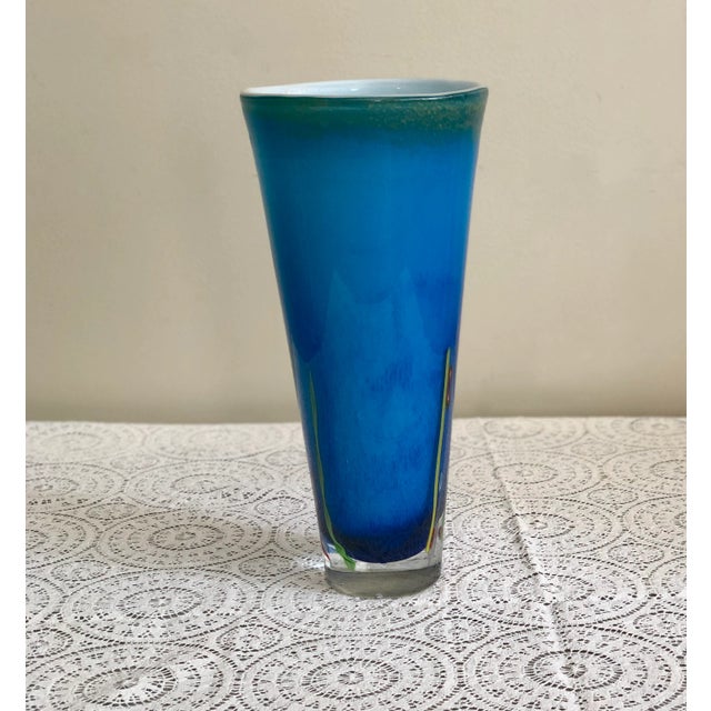 1950s Venetian Hand Blown Blue Art Glass Vase With Gold Inclusion by Milefiori of Murino For Sale - Image 6 of 12