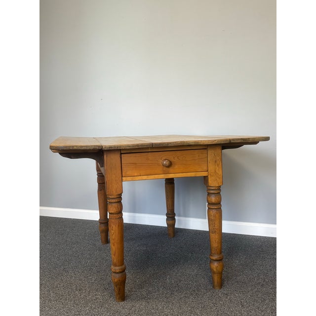 Wood 19th Century English Pine Drop Leaf Table For Sale - Image 7 of 12
