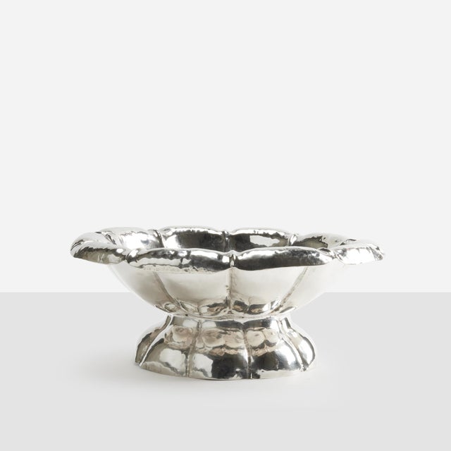 Modern 1920s Hammered Silver Centerpiece by Josef Hoffman For Sale - Image 3 of 7