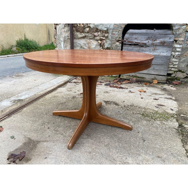 Scandinavian Round Extendable Table in Teak, 1970s For Sale - Image 14 of 18